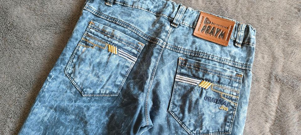 Coole Jeans Jungs Gr. 134 in Plate