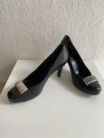 100% Högl Pumps Classic Schuhe Leder Metall NP 159€ Hessen - Rüsselsheim Vorschau