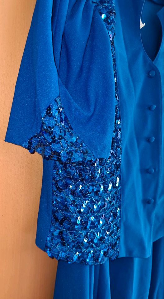 Rock Bluse Kostüm 44 kräftiges blau Pailletten TEXT LESEN! in Gotha