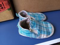 Sommer Slipper gr 19 Stoffschuhe zu verschenken Baby Brandenburg - Birkenwerder Vorschau