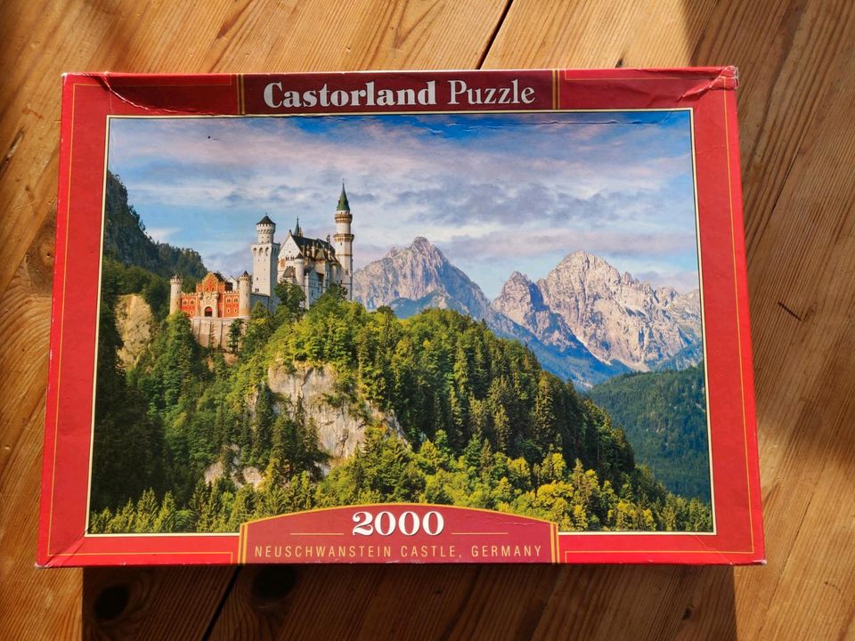 Drei Puzzles (2000 / 1000 Teile) in Böblingen