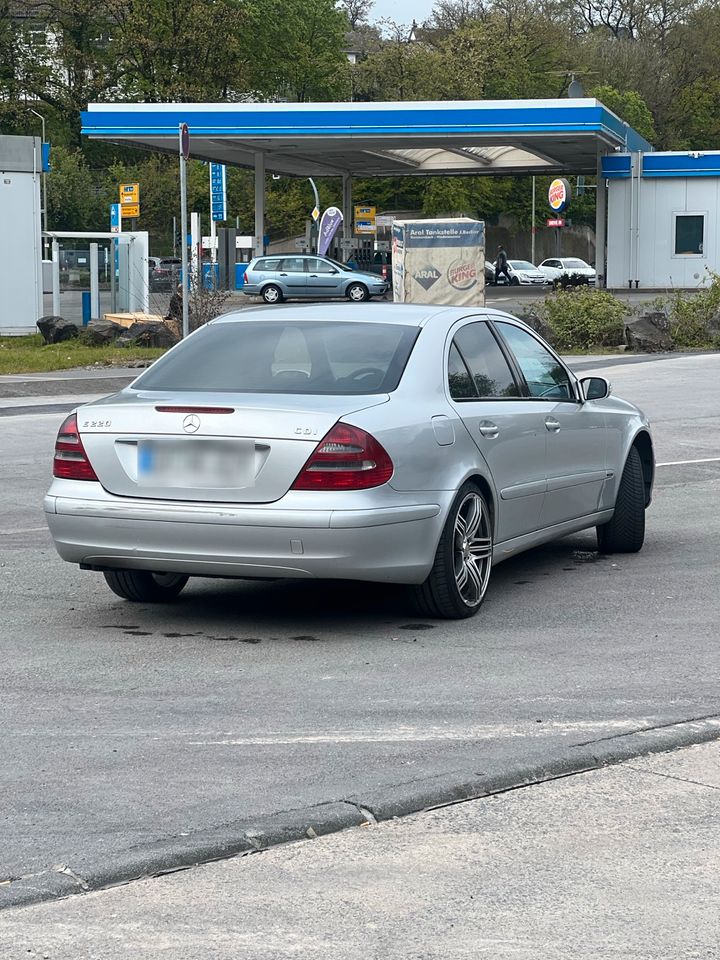 Mercedes E-Klasse (E220) W211, 2.2 CDI, verkauf oder tausch in Gummersbach