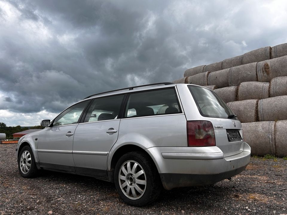 Volkswagen Passat 3BG 2.5 TDI 4 Motion Schalter in Gräfenroda