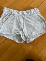 Shorts Sweatshorts H&M Größe 158 grau Nordrhein-Westfalen - Monheim am Rhein Vorschau