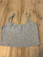 Graues SHEIN Crop Top Größe S Nordrhein-Westfalen - Brilon Vorschau