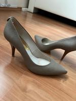 Pumps Michael Kors high Heels Niedersachsen - Barsinghausen Vorschau