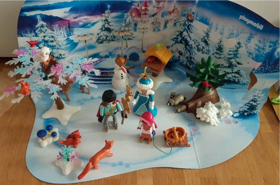 PLAYMOBIL 9008 Adventskalender "Eislaufprinzessin im Schlosspark" in  Baden-Württemberg - Lörrach | Playmobil günstig kaufen, gebraucht oder neu  | eBay Kleinanzeigen ist jetzt Kleinanzeigen