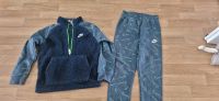 Nike Jogger und Pulli Set Berlin - Lichtenberg Vorschau