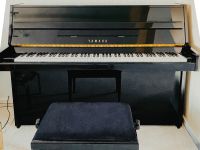 YAMAHA Klavier M108 Schwarz Hochglanz Made in Japan Nordrhein-Westfalen - Barntrup Vorschau