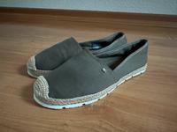 Tommy Hilfiger Espadrilles Loafer Slipper khaki oliv 39 NEU Bayern - Schwebheim Vorschau