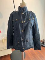 Original Barbour Jacke Pantone mit gold knöpfe München - Maxvorstadt Vorschau