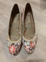Rose beige Pumps / Absatzschuhw von Bugatti, 39, gut Bayern - Erlangen Vorschau