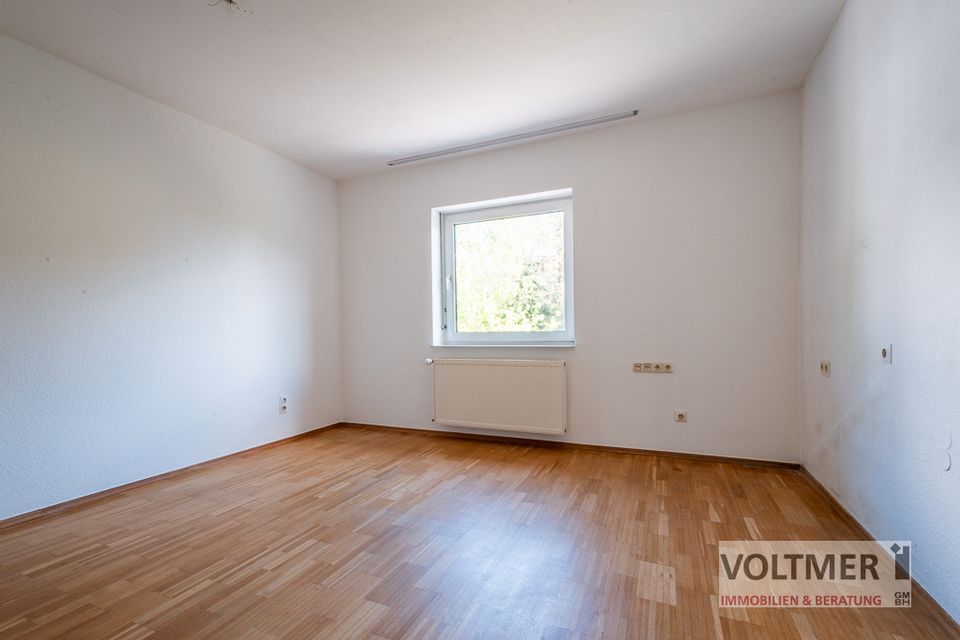 BALKONIEN - helle 4-Zimmer-Wohnung mit großem Balkon und Garage in Saarbrücken! in Saarbrücken