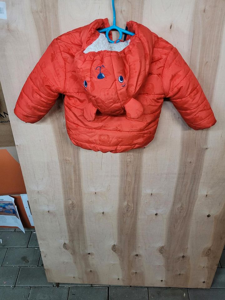 Jacke Winterjacke Größe 74 in Neukieritzsch