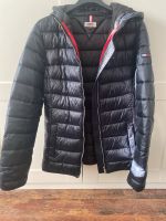 Tommy Hilfiger Übergangsjacke Daunenjacke Nordrhein-Westfalen - Herzogenrath Vorschau