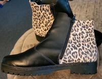 WALDLÄUFER: Stiefelette Boots Gr. 42 Sachsen-Anhalt - Halle Vorschau