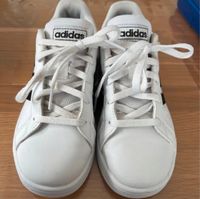 Adidas Original Sneakers Kinder Schuhe Turnschuhe Kinderschuhe 32 Rheinland-Pfalz - Oberzissen Vorschau