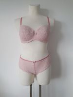 NEU Hunkemöller Rose 2 tlg. Brazilian XL Bügel BH 85 D vorgeformt Nordrhein-Westfalen - Bergisch Gladbach Vorschau