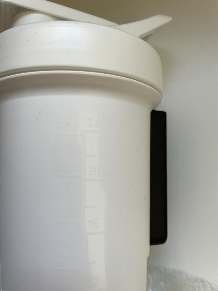 Protein Eiweiß Shaker Mixer 700 ml neu und unbenutzt FIT/ONE in München
