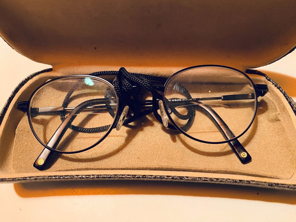 Brille mit Etui verloren? S8 Richtung Grünau, 19. Januar 2024 in Berlin