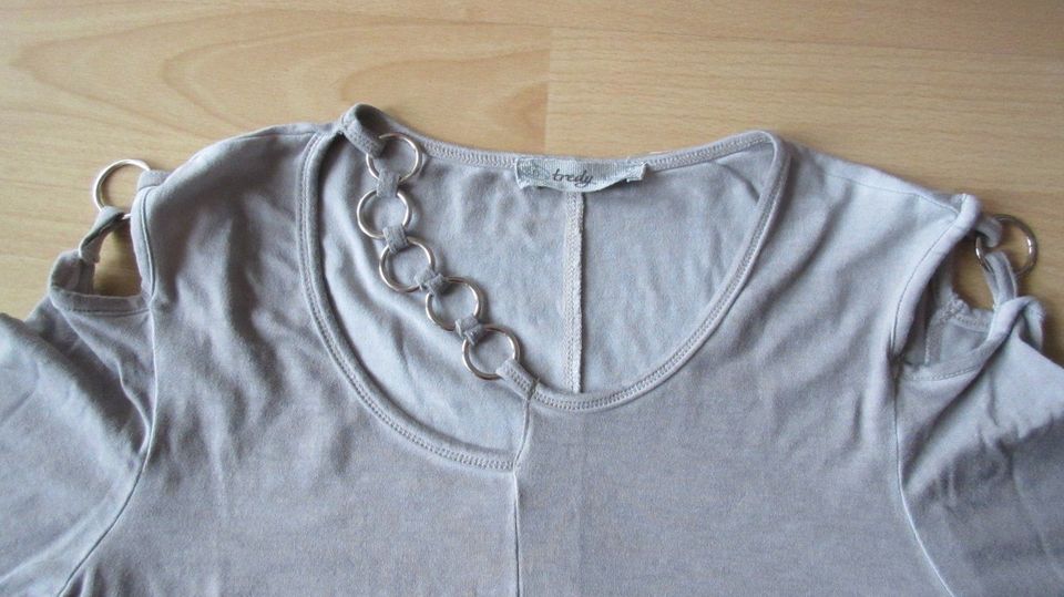 Tredy Bekleidungspaket TREDY Konvolut Jeans Shirts Hose Top Gr:36 in Osnabrück