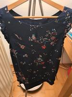 Sommerliches Shirt von S.Oliver Größe 34 Hessen - Hofheim am Taunus Vorschau