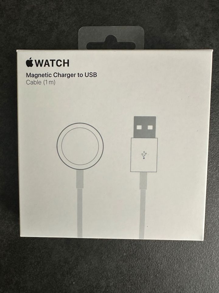 Original Apple Watch Magnetic Charger to USB in Schwaikheim