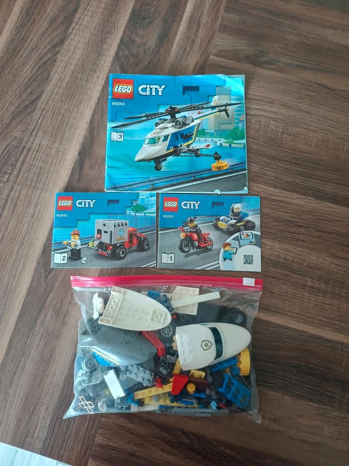 Lego City 60243 Verfolgungsjagd Polizeihubschrauber in Großefehn
