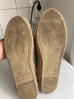 Ich werde Schuhe an Manebi  verkaufen Berlin - Lichtenberg Vorschau