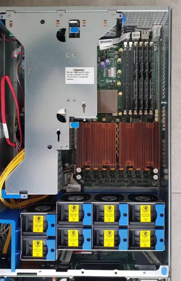 Thomas Krenn SR2400, Xeon 3200 3,2 GHz, 4 GB DDR ECC-RAM PC-2100 in Friedrichsthal
