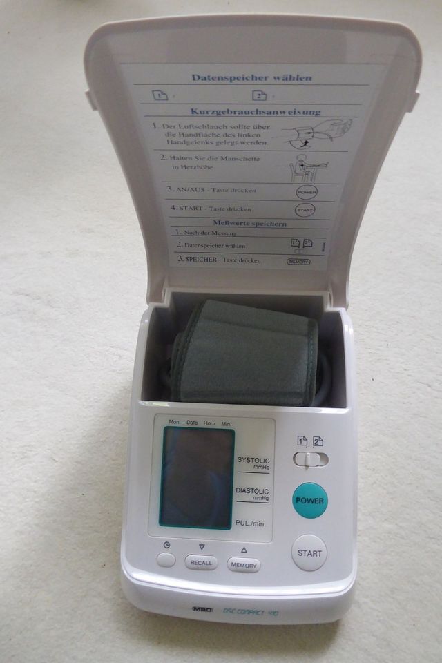 Handgelenk-Blutdruck-Gerät, Elektronisch,MBO OSC Compakt 410 in Planegg