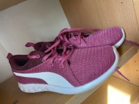 Sneaker / Turnschuhe / Halbschuhe / Schuhe von Puma in Größe 37 Bayern - Weiden (Oberpfalz) Vorschau