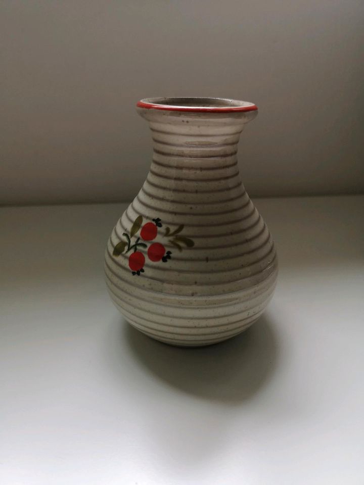 Vase | Landhaus | Retro | Vintage | Blumenvase | Floral in Nidda