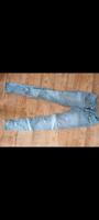 graue röhrenjeans mango Nordrhein-Westfalen - Düren Vorschau