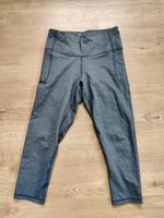 under Armour Leggin Sport tight Gymnastik Yoga mit Taschen S/M 36 Bayern - Vilsbiburg Vorschau