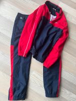 Original Lacoste Trainingsanzug rot blau Trainingshose Jacke 5 L Nordrhein-Westfalen - Velbert Vorschau