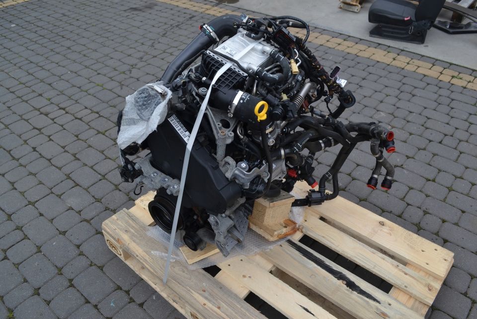 MOTOR CXG 2.0 TDI VW T5 T6 TRANSPORTER KOMPLETT 70.000KM in München