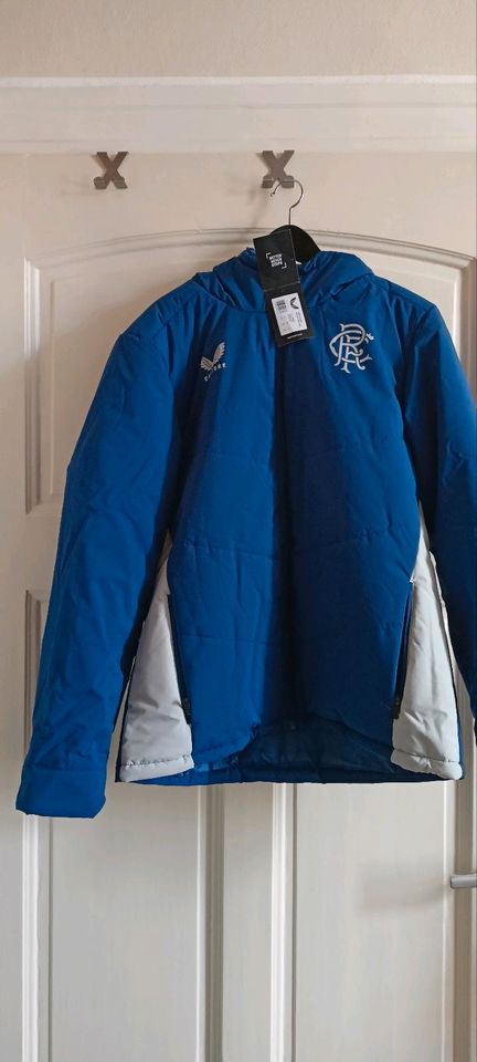 Glasgow Rangers Bankjacke von Castore (Fußball) in Düsseldorf