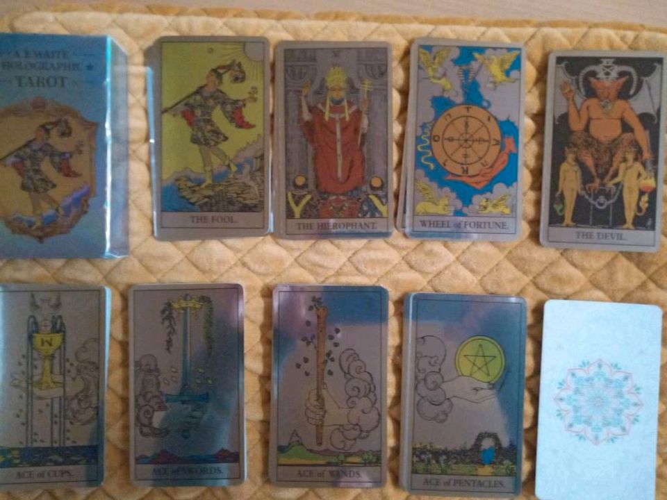 Tarotkarten Decks, verschiedene, Teilauflösung meiner Sammlung in Kandern