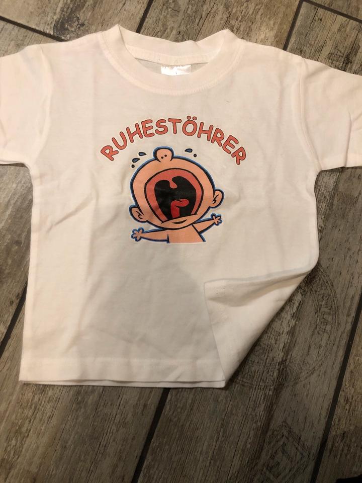 Geschenk für werdende Eltern Vater Ruhestörer Baby Tshirt in Tauscha