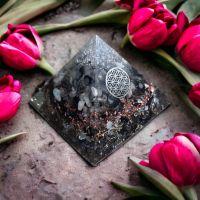 Orgonit Pyramide Obsidian Meditation Chakra Spiritualität Bayern - Bad Feilnbach Vorschau