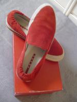 Prada Sneaker / Slipper Gr. 40 rot Sachsen-Anhalt - Wolfen Vorschau