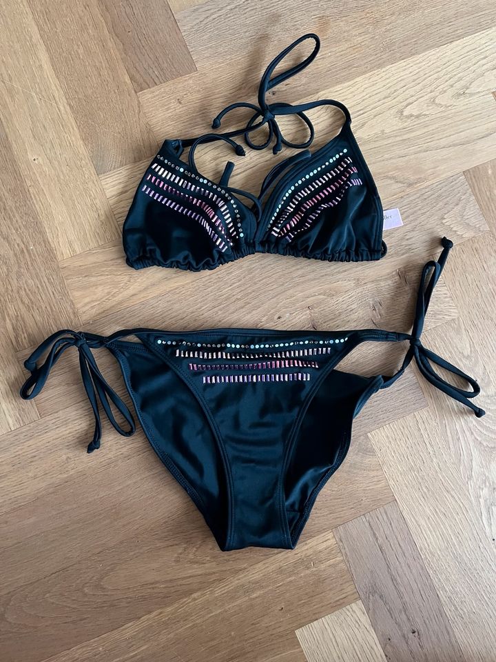 Hunkemöller Bikini in Größe S in Gießen