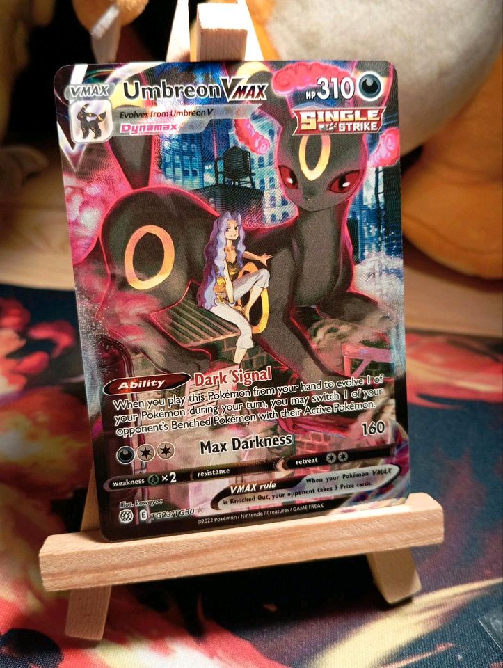 Nachtara VMAX Pokemon Karte Original Englisch Umbreon TG23/TG30 in Braunschweig