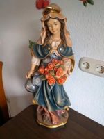 Heilige Elisabeth Holzschnitzerei 59cm hoch Nordrhein-Westfalen - Gladbeck Vorschau