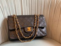 CHANEL Timeless Classic Double Flap Bag Lammleder schwarz Tasche Handtasche München - Au-Haidhausen Vorschau