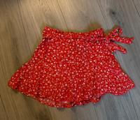 ♥️ ZARA Skorts Rock mit Höschen rot geblümt Minirock Gr. S ♥️ Thüringen - Triptis Vorschau
