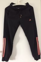 adidas Jogginghose Gr. 152 Hamburg-Nord - Hamburg Alsterdorf  Vorschau