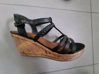 ESPRIT-Sandalen Keilabsatz Gr. 40? Sohlenlänge 26,5 cm Baden-Württemberg - Heilbronn Vorschau