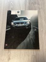 BMW M5 E60 Poster mit Katalogzeitschrift Baden-Württemberg - Bopfingen Vorschau